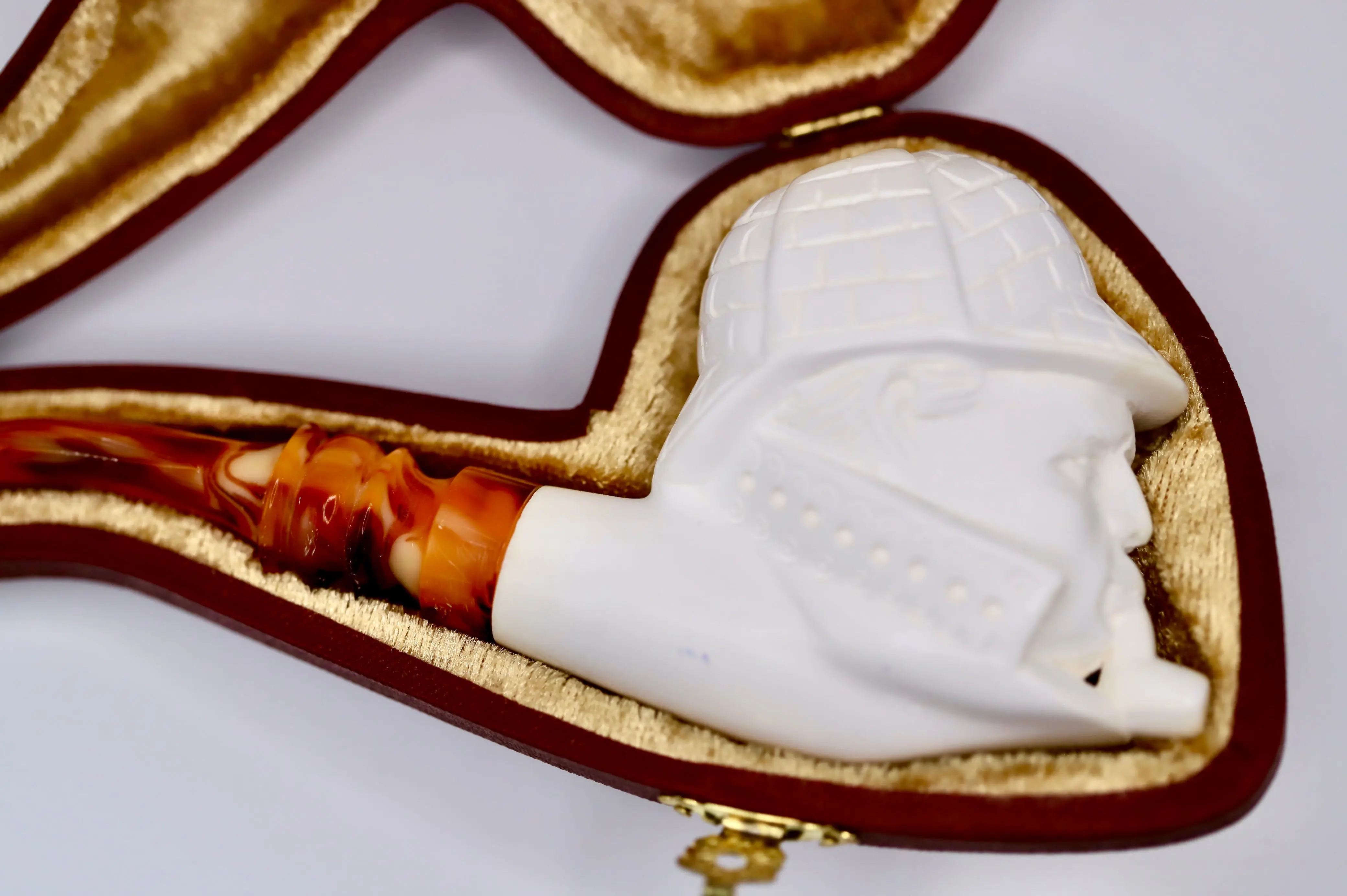 Sherlock Holmes Collectors Meerschaum Pipe - Image 4